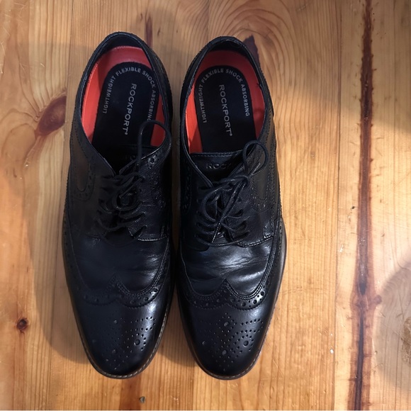 Rockport Style Purpose Wing Tip - Picture 2 of 10